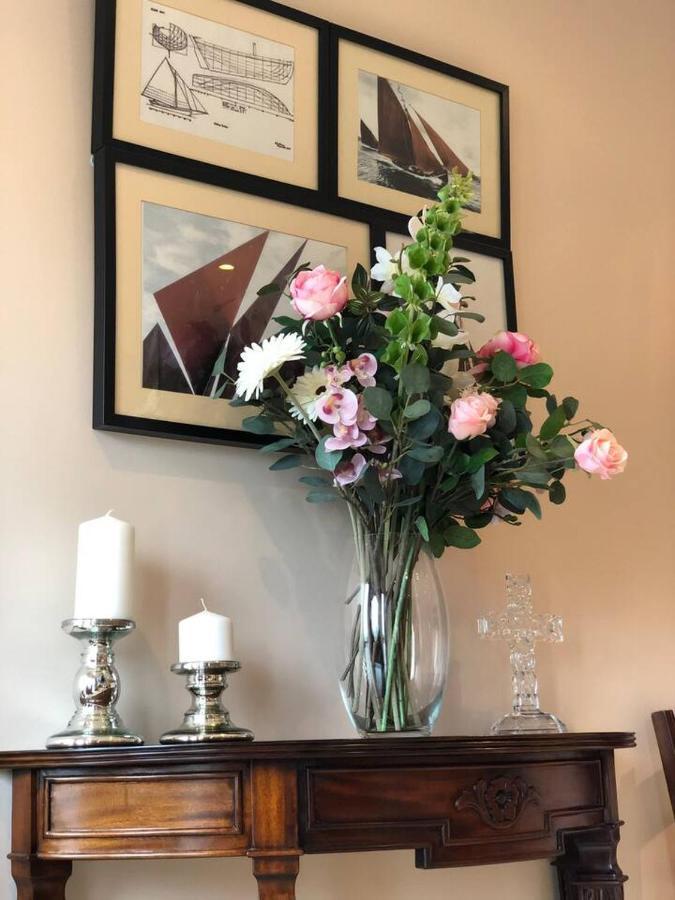 Connemara. 3 Bedroom, 8 Bed, Holiday Home Galway Bagian luar foto