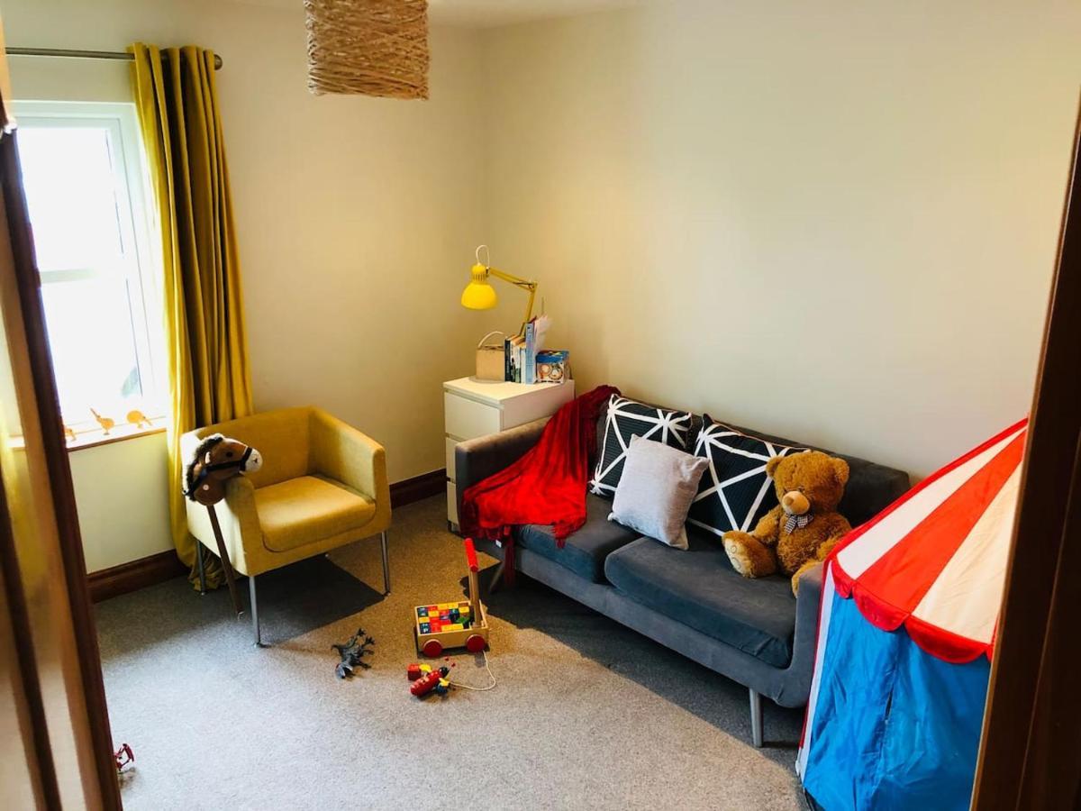 Connemara. 3 Bedroom, 8 Bed, Holiday Home Galway Bagian luar foto