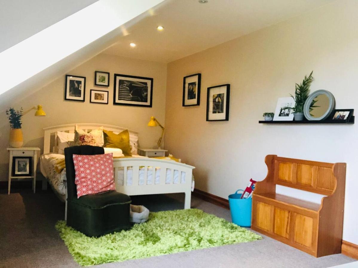 Connemara. 3 Bedroom, 8 Bed, Holiday Home Galway Bagian luar foto