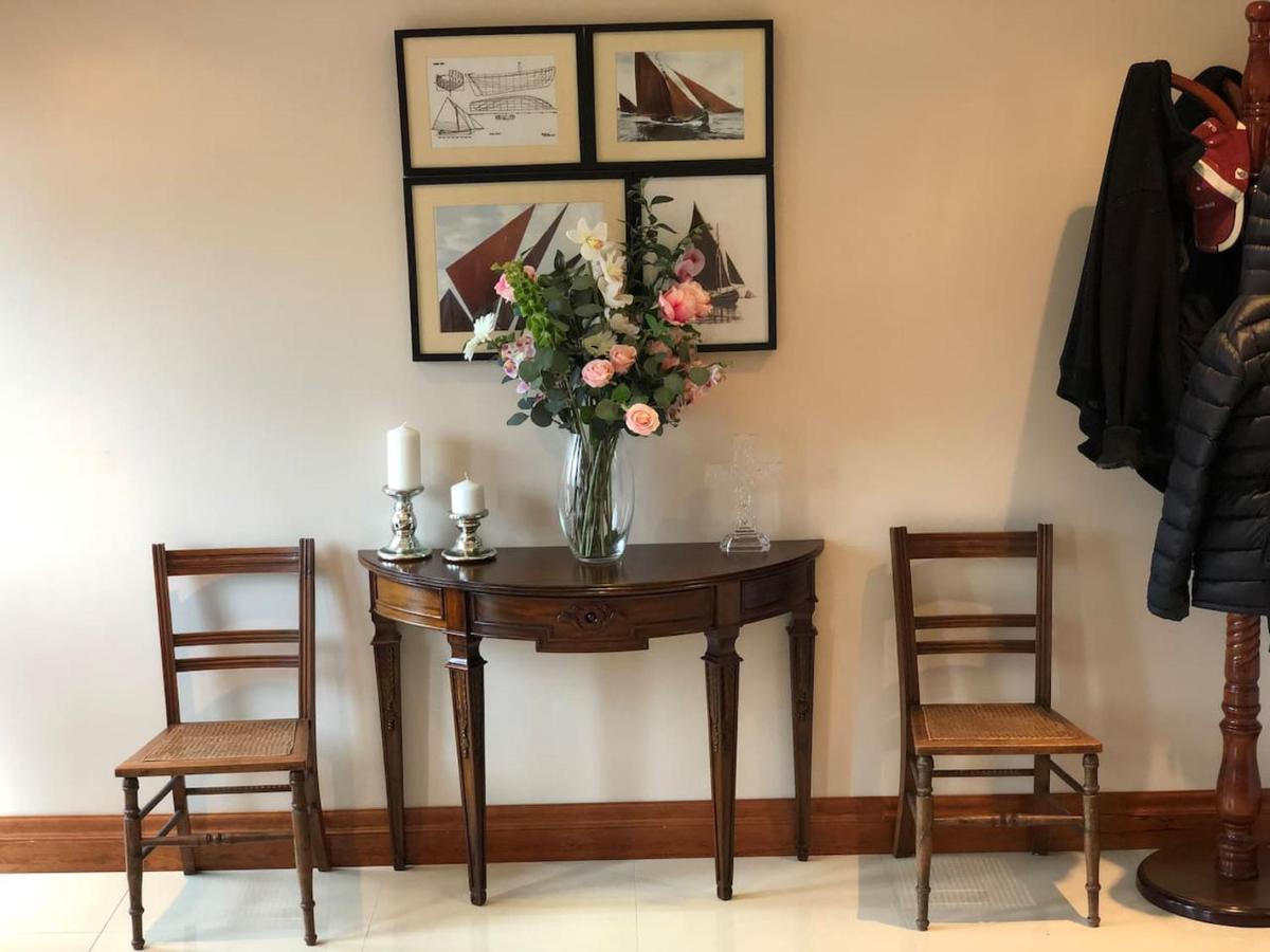 Connemara. 3 Bedroom, 8 Bed, Holiday Home Galway Bagian luar foto